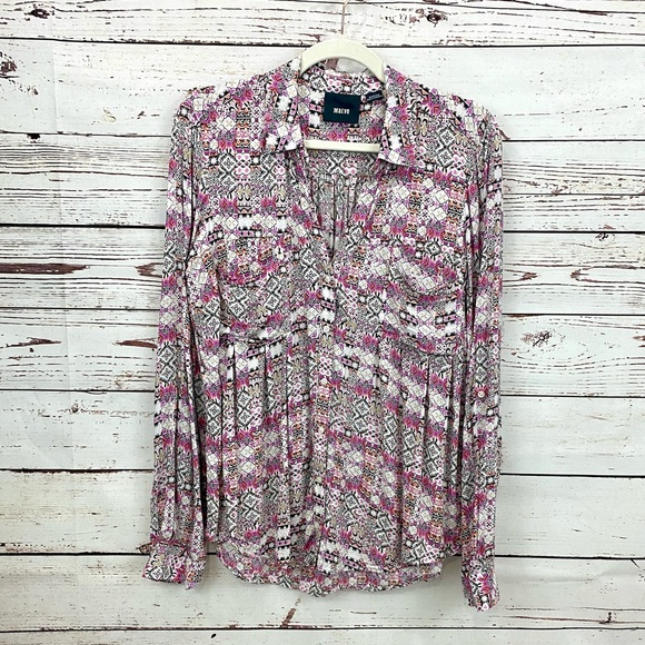 Anthropologie • Maeve Islet Button Down Top - Picture 2 of 7